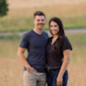 Meet your Posher, Maren & wyatt